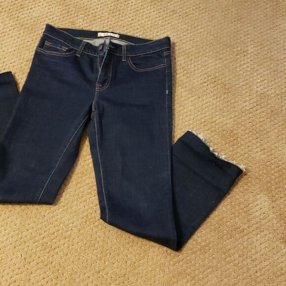 - J brand straight leg, distressed hem jeans size 29 - Picture 3 of 7